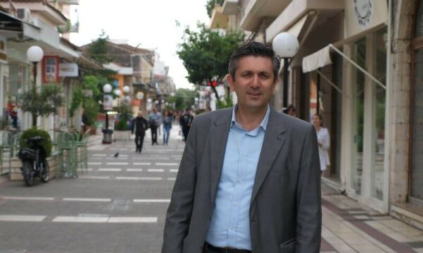 Σε τροχαίο ατύχημα ενεπλάκη ο Δήμαρχος Αρταίων Χρ.Τσιρογιάννης