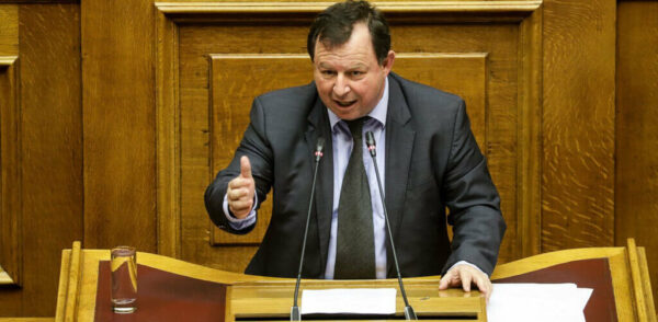 Ένταξη των σχολών οδήγησης στα μέτρα στήριξης των επιχειρήσεων που παραμένουν κλειστές,ζητά ο Β.Γιόγιακας