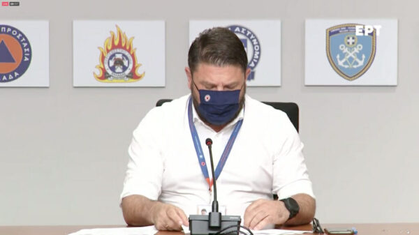 Σύσκεψη υπό τον Μ. Χρυσοχοΐδη και τον Ν. Χαρδαλιά για το κύμα καύσωνα