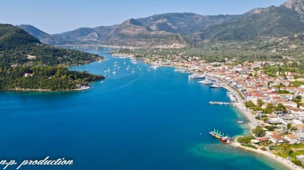 Νυδρί: Ο Δημοφιλής Τουριστικός Προορισμός Της Λευκάδας [Video]