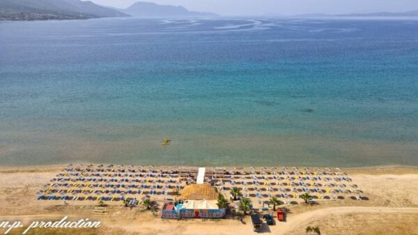 Πογωνιά: Η πιο ρηχή παραλία της Αιτωλοακαρνανίας ![Βίντεο]