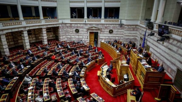 Κατατίθεται στη Βουλή το προσχέδιο του προϋπολογισμού