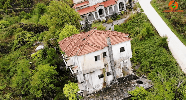 Το χωριό «Φάντασμα» που βουλιάζει [Βίντεο]