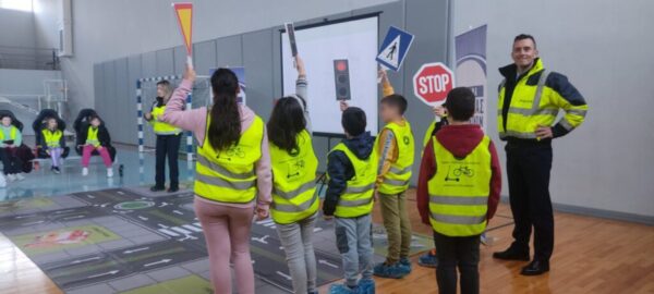 Ασφαλώς … κυκλοφορώ με το ποδήλατο και το πατίνι μου