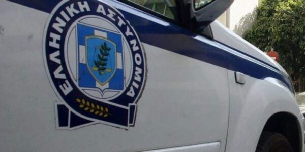 Συνελήφθη ημεδαπός στα Ιωάννινα για μεταφορά παράτυπων μεταναστών