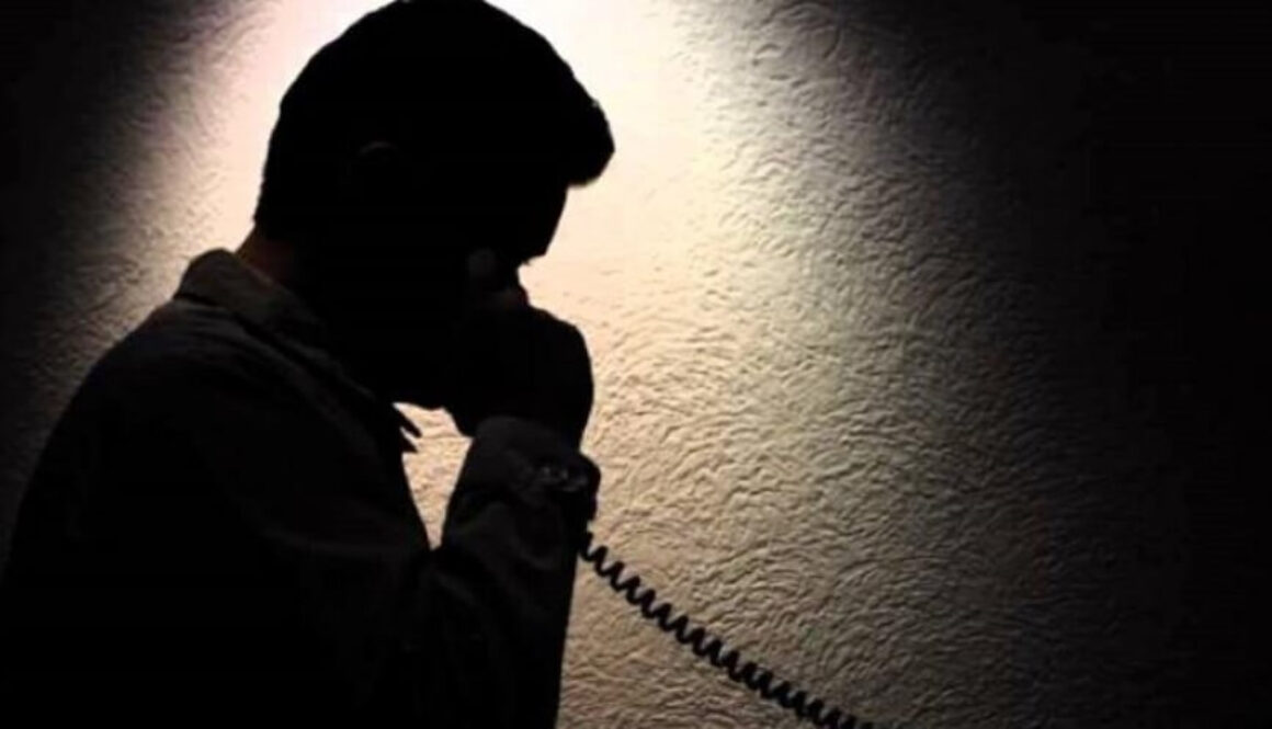 tilefonikes apates (1)