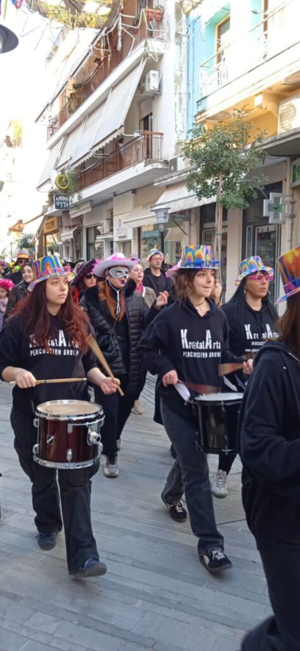 Άνοιξε το Τριώδιο στην Άρτα με την Πατινάδα