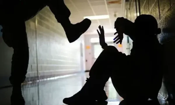 Σύλληψη ανηλίκων στα Ιωάννινα για επικίνδυνη σωματική βλάβη