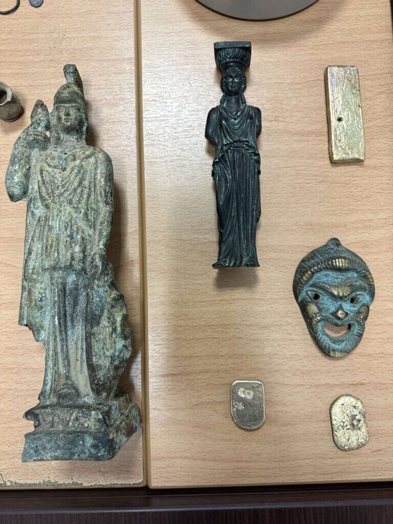 arxiokapilia5 768x1024 1