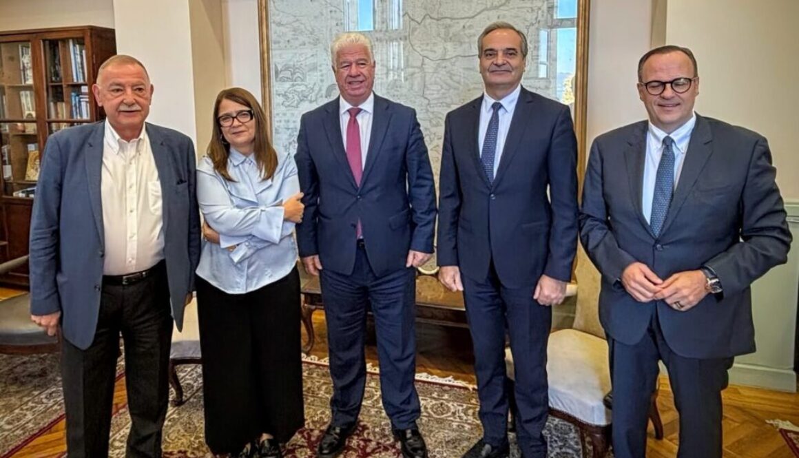 ΣΥΝΑΝΤΗΣΗ ΜΕ ΠΕΡΙΦΕΡΕΙΑΡΧΗ