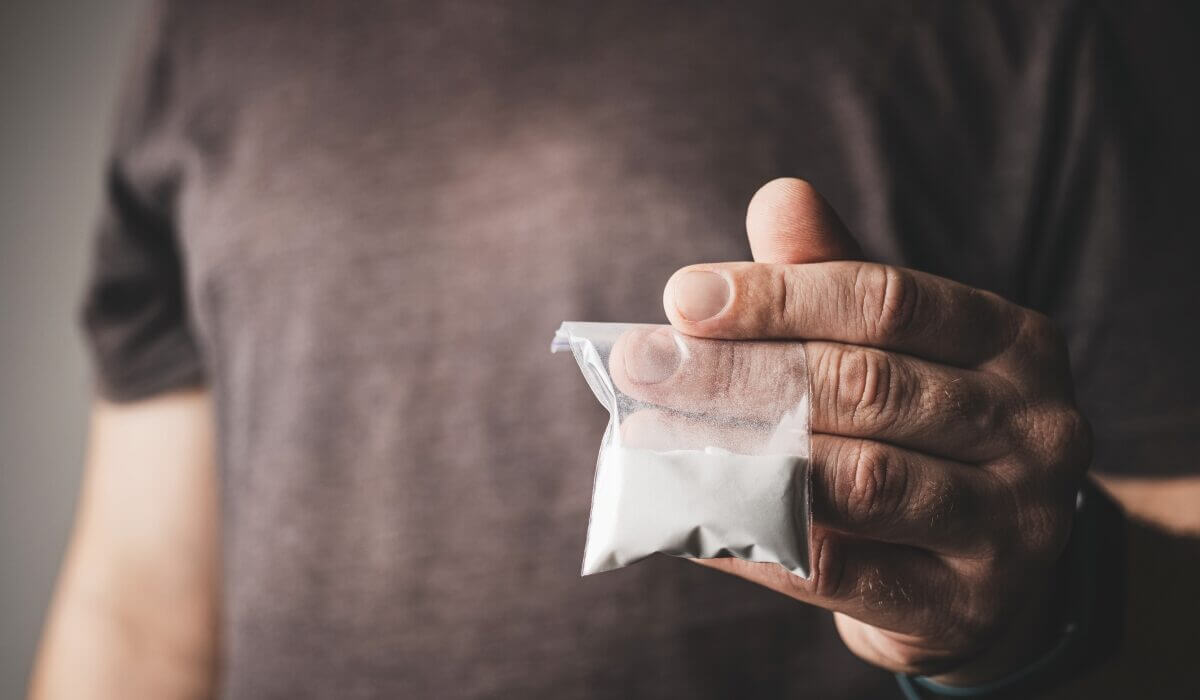 cocaine 1200x700